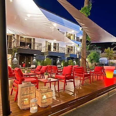Samira Exclusive & 3*